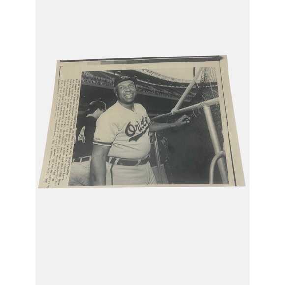 Frank Robinson Baltimore Orioles Photos 1970s Original Press Wire Photos HOF - Picture 3 of 4